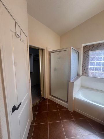 6012 Sipapu Avenue NW, Albuquerque, NM 87120