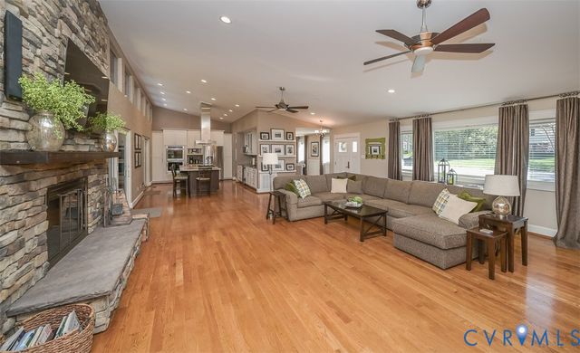 308 Desota Dr, Henrico, VA 23229