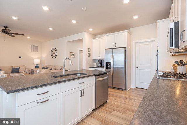 31897 WHARF CT, Ocean View, DE 19970