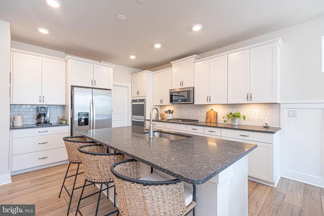 31897 WHARF CT, Ocean View, DE 19970