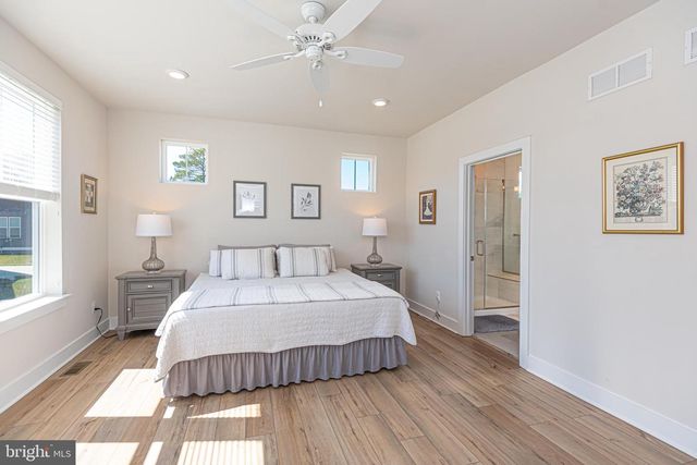 31897 WHARF CT, Ocean View, DE 19970