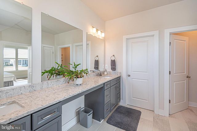 31897 WHARF CT, Ocean View, DE 19970