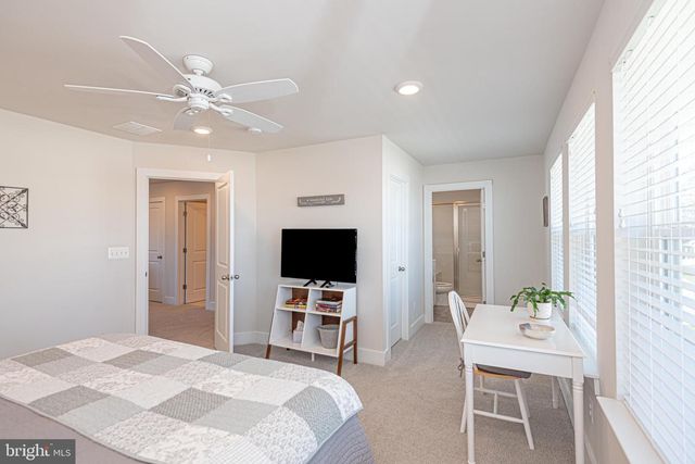 31897 WHARF CT, Ocean View, DE 19970