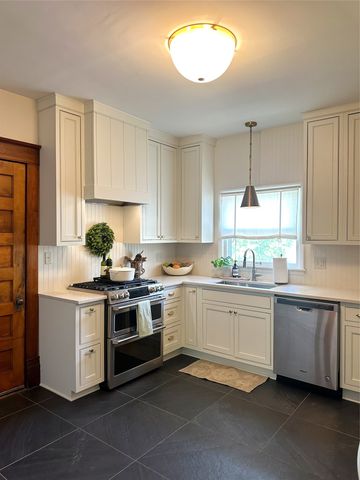 519 W Filmore Street, Winterset, IA 50273