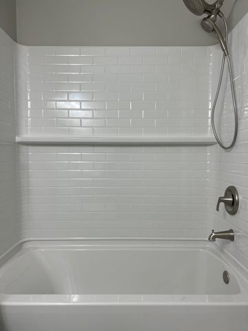 2014 FIRST ST, Staunton, VA 24401