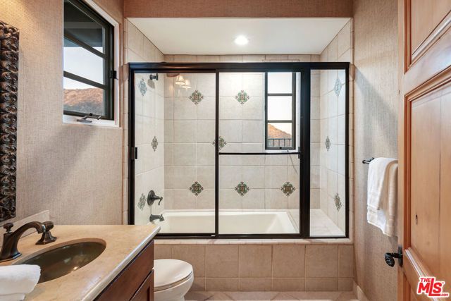 1924 Wattles Drive, Los Angeles, CA 90046