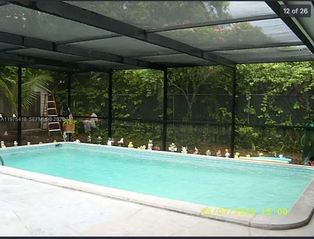 16501 SW 102nd Ct, Miami, FL 33157