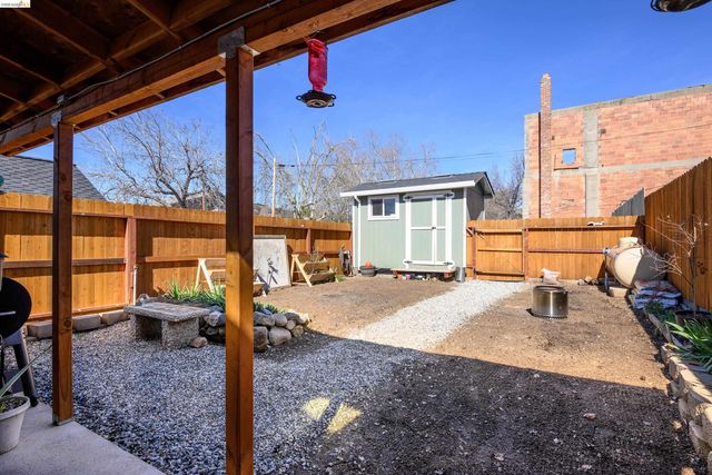 18370 Bay Ave, Tuolumne, CA 95379