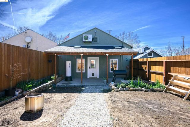 18370 Bay Ave, Tuolumne, CA 95379