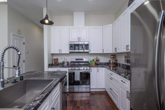 18370 Bay Ave, Tuolumne, CA 95379