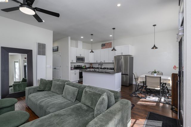 18370 Bay Ave, Tuolumne, CA 95379