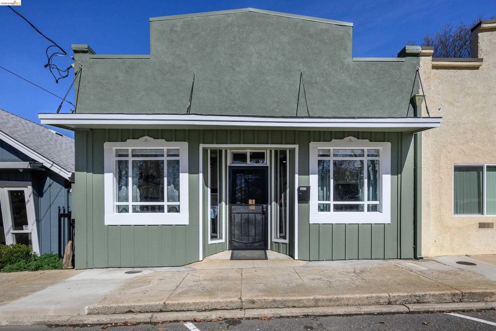 18370 Bay Ave, Tuolumne, CA 95379