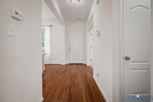 407 Diamond Creek Dr, Midlothian, VA 23113