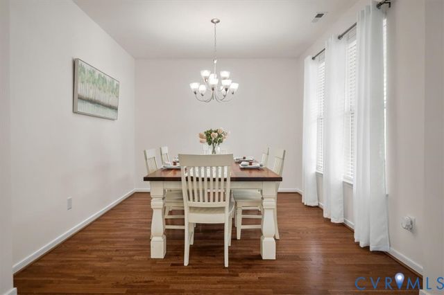 407 Diamond Creek Dr, Midlothian, VA 23113