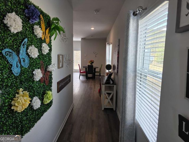 7539 Knoll Hollow Road, Lithonia, GA 30058