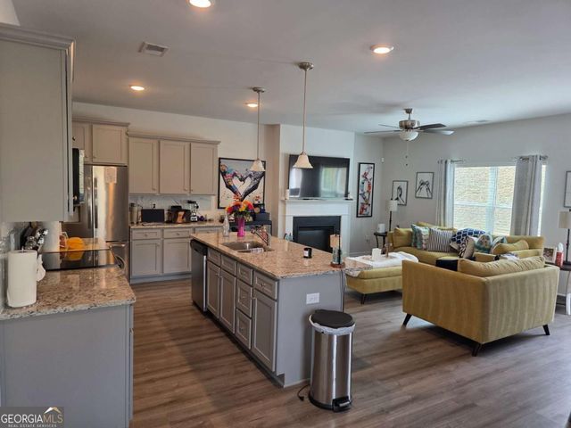 7539 Knoll Hollow Road, Lithonia, GA 30058