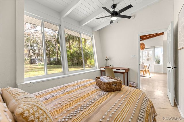 8944 W White Dogwood Drive, Homosassa, FL 34448