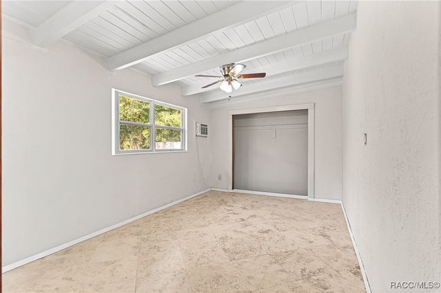 8944 W White Dogwood Drive, Homosassa, FL 34448