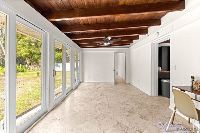 8944 W White Dogwood Drive, Homosassa, FL 34448