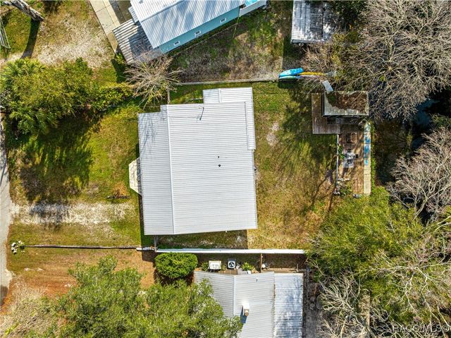 8944 W White Dogwood Drive, Homosassa, FL 34448