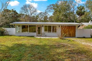 8944 W White Dogwood Drive, Homosassa, FL 34448