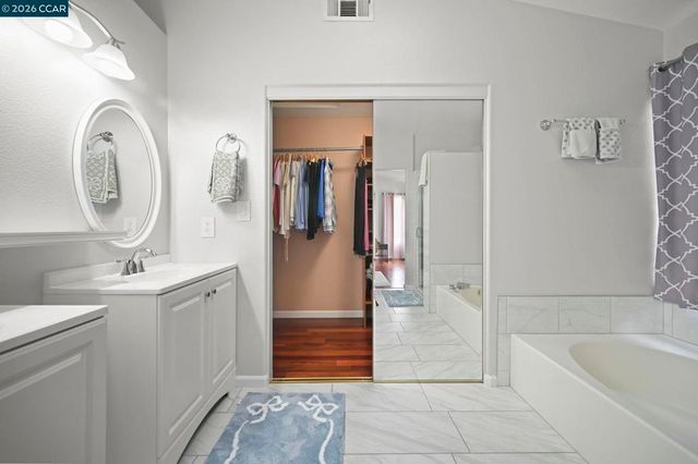 1488 Dumaine St, Concord, CA 94518