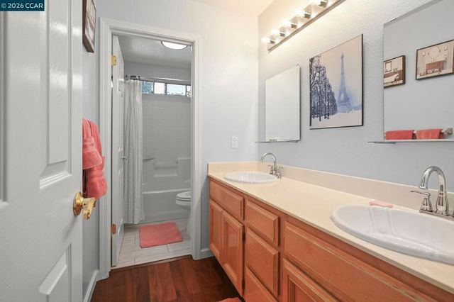 1488 Dumaine St, Concord, CA 94518