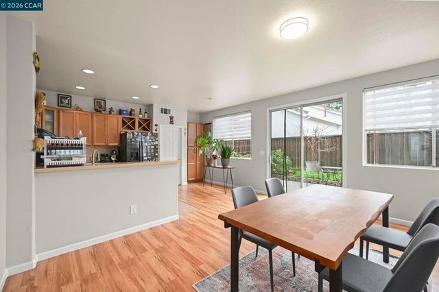 1488 Dumaine St, Concord, CA 94518