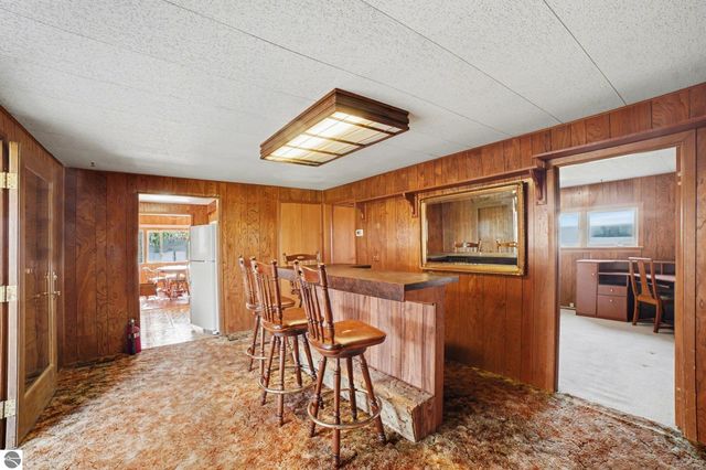 115 E River Road, Mt Pleasant, MI 48858