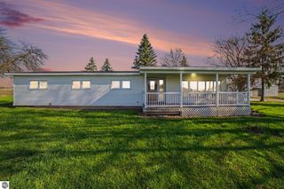 115 E River Road, Mt Pleasant, MI 48858