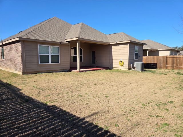 908 Oak Valley Drive, Denton, TX 76209