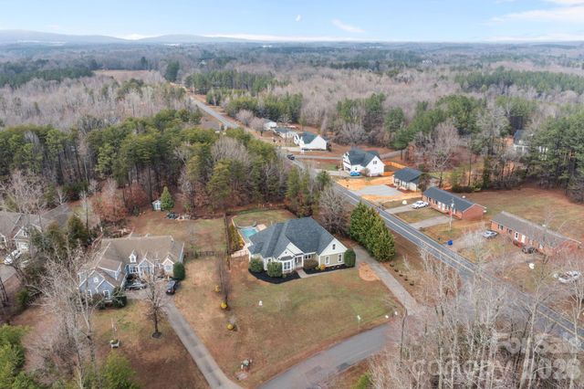 6603 Havencrest Drive, Denver, NC 28037