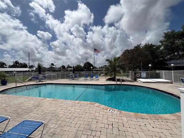 900 SW 12th Street 202, Fort Lauderdale, FL 33315