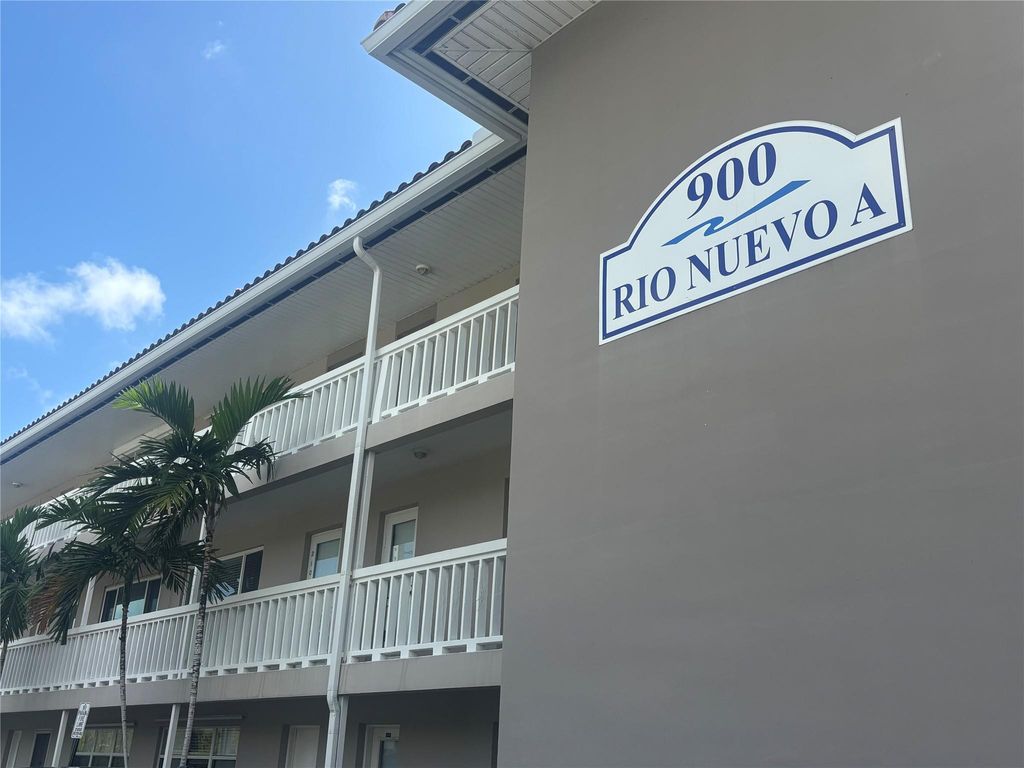 900 SW 12th Street 202, Fort Lauderdale, FL 33315