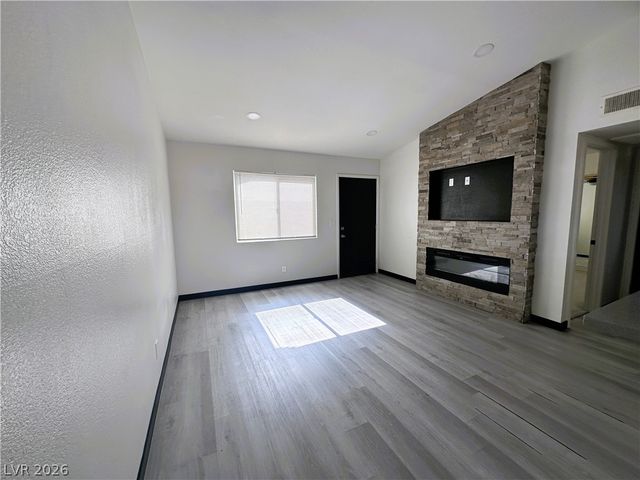 328 Linn Lane, Las Vegas, NV 89110