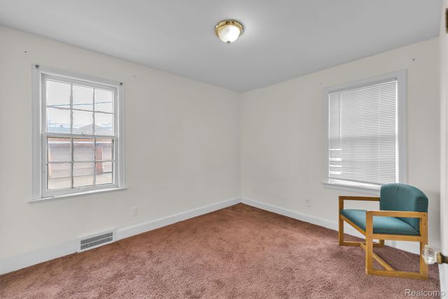 6120 MIDDLESEX Street, Dearborn, MI 48126