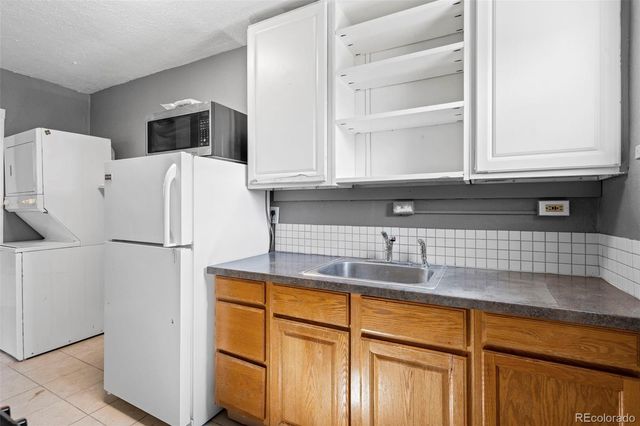 1105 & 1107 S Zenobia Street, Denver, CO 80219