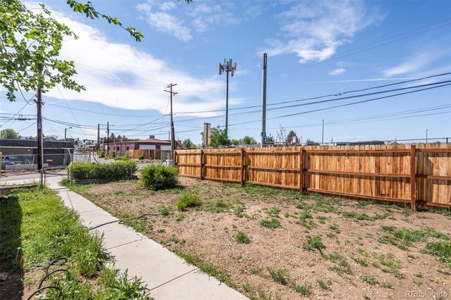 1105 & 1107 S Zenobia Street, Denver, CO 80219