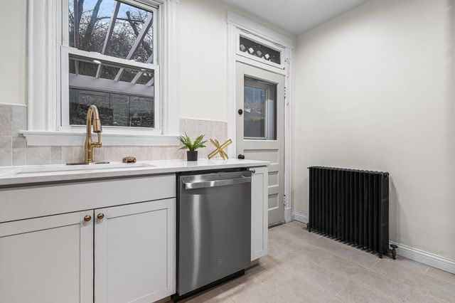 734 E 10th Street, Newport, KY 41071