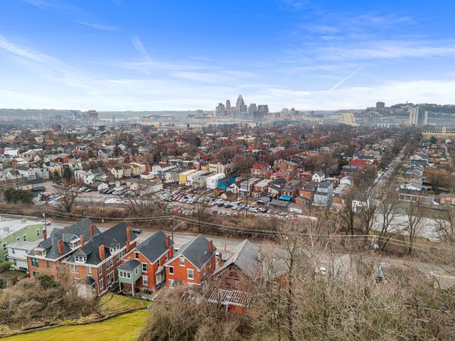 734 E 10th Street, Newport, KY 41071