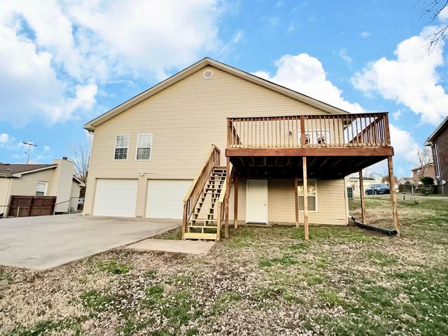 121 Hillwood Dr, Hendersonville, TN 37075