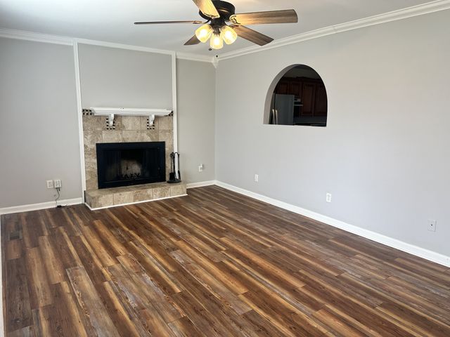 121 Hillwood Dr, Hendersonville, TN 37075