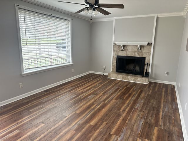 121 Hillwood Dr, Hendersonville, TN 37075