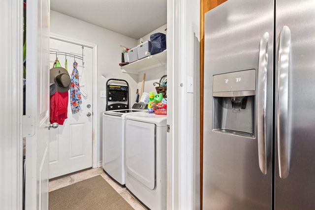 4846 County Road 327 RD, Granger, TX 76530