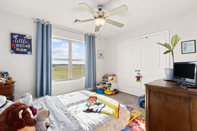 4846 County Road 327 RD, Granger, TX 76530