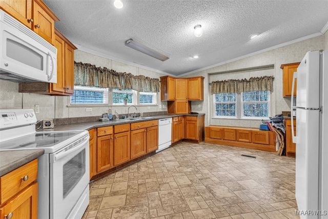 1241 WIND CREEK FARM Road, Alexander City, AL 35010