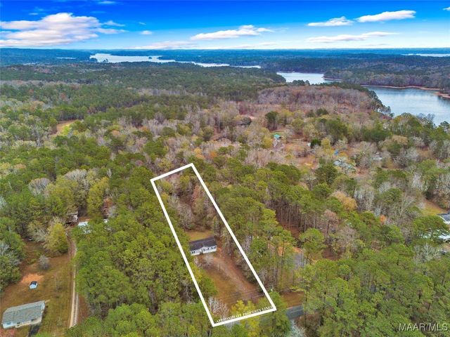 1241 WIND CREEK FARM Road, Alexander City, AL 35010