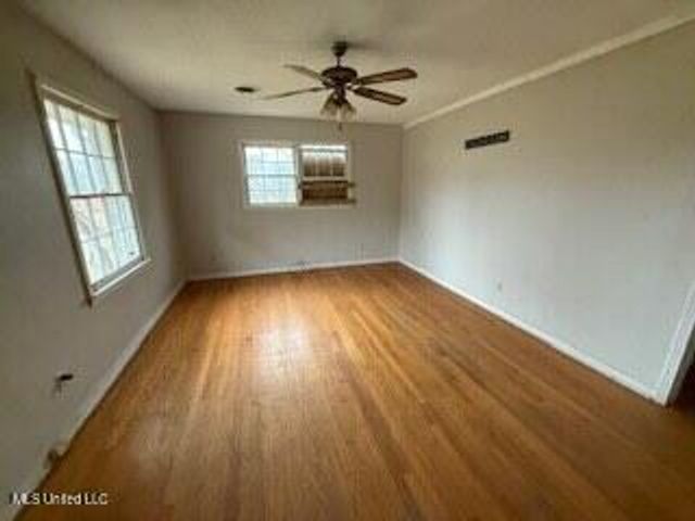 277 Chickasaw Street, Holly Springs, MS 38635