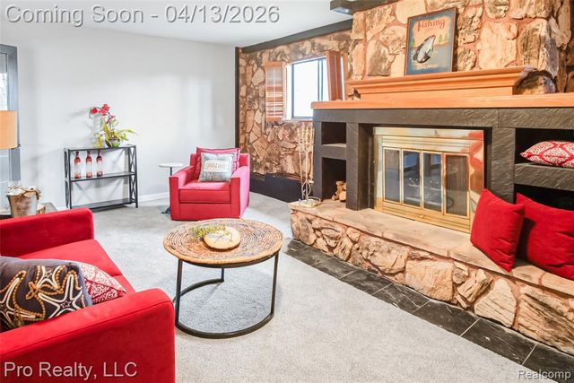 11200 Wahrman Street, Romulus, MI 48174