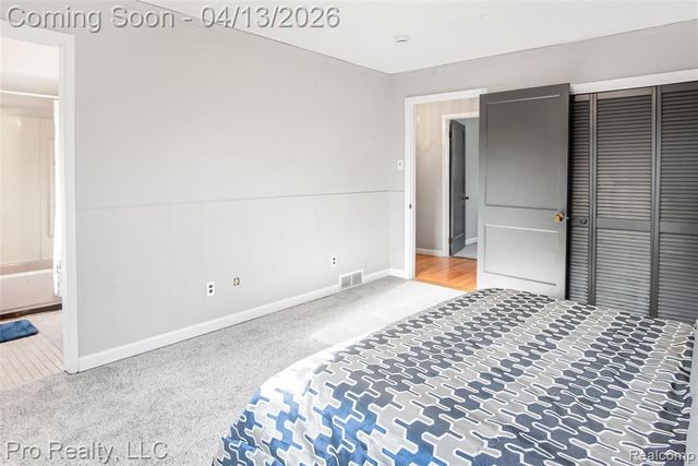 11200 Wahrman Street, Romulus, MI 48174